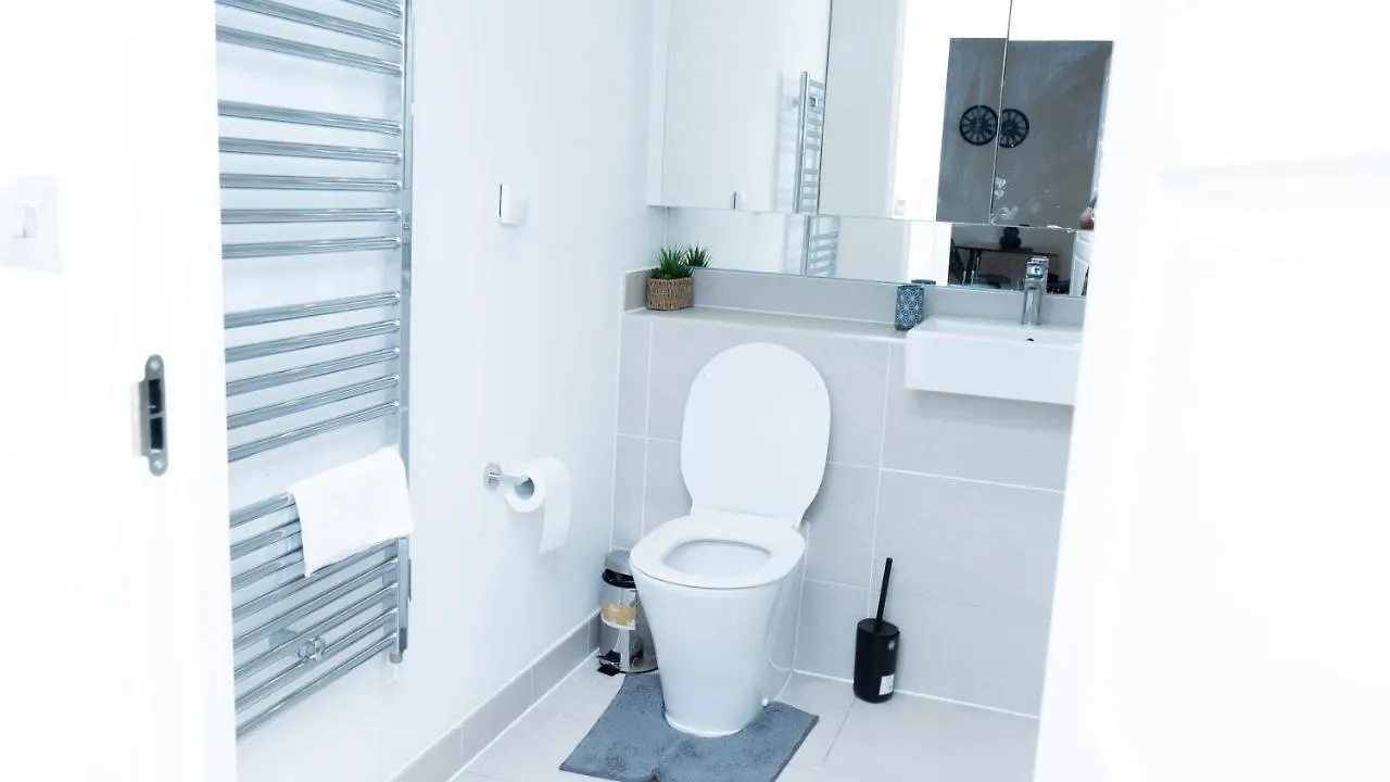Guerneville 1 Bedroom Luxury Apartment Royal Wharf By Excel Exhibition Centre Londres