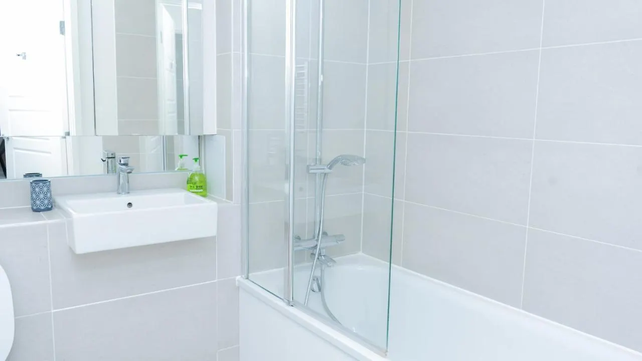 Guerneville 1 Bedroom Luxury Apartment Royal Wharf By Excel Exhibition Centre Londres 0*,